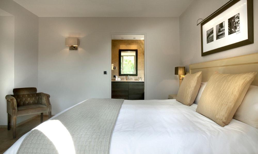 Residence Hoteliere 4 Etoiles Les Mas Du Grand Vallon Mougins Exterior foto