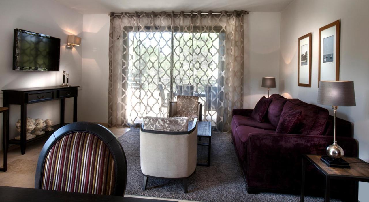 Residence Hoteliere 4 Etoiles Les Mas Du Grand Vallon Mougins Exterior foto