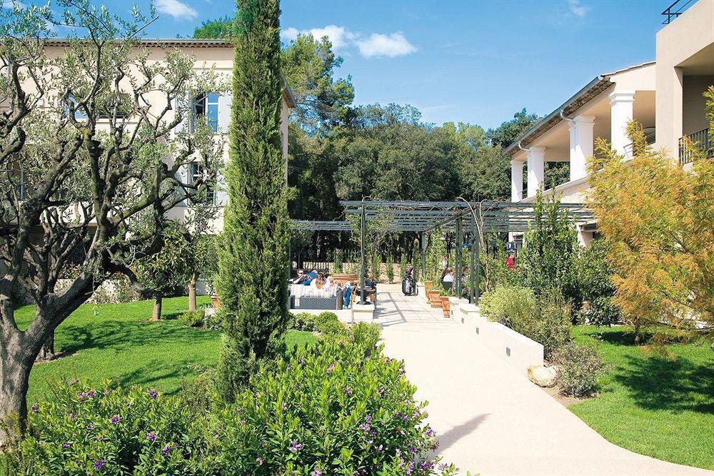 Residence Hoteliere 4 Etoiles Les Mas Du Grand Vallon Mougins Exterior foto
