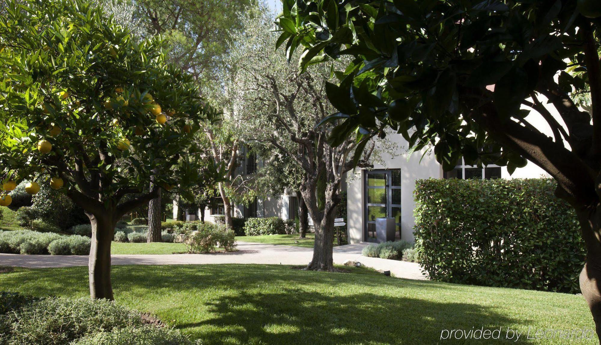 Residence Hoteliere 4 Etoiles Les Mas Du Grand Vallon Mougins Exterior foto